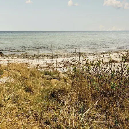 Four Bedroom Holiday In Nyborg